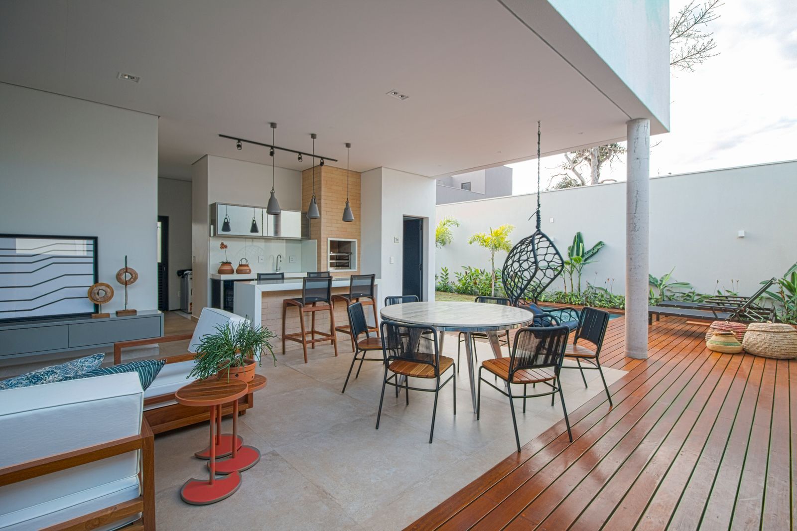 Dining and Entertaining — Illustrious Renovations project